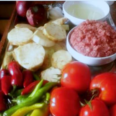  مسقعة بالطماطم واللحم المفروم#موسم_الطماطم 