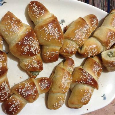  كرواسون بحشوات مختلفه 