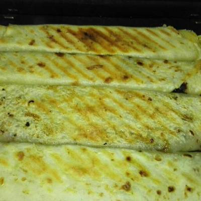  ساندوتش مشكل جبن نانو! 