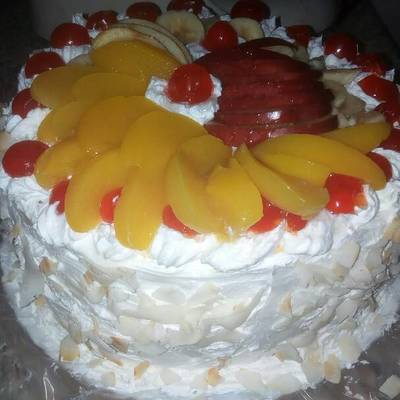  تورته فانيليا بالفواكه 