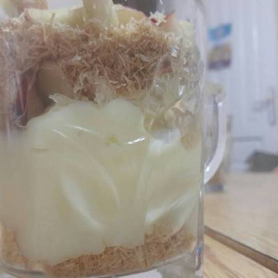  مج كنافة بالكسترد والفاكهة