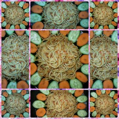  مكرونة إسباجتي بالصلصة الحمرا☆☆☆ 