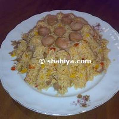  طريقة عمل ارز بسمتى بالسوسيس والفلفل والجزر 