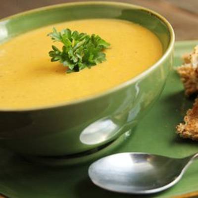  طريقة شوربة العدس بالخضار 