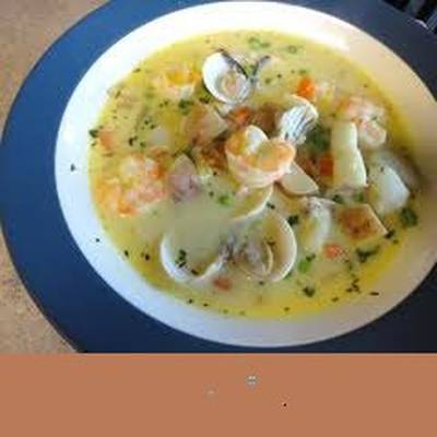  طريقة عمل شوربة السى فود البيضاء 