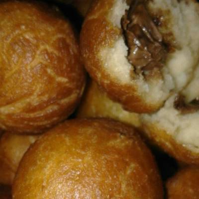  حلوي الدوائر اللذيذه المحشيه بالشكولاته 