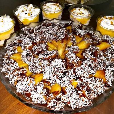  قطايف بالشيكولاتة وجوز الهند 