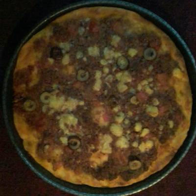  بيتزا بالسجق 