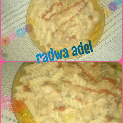  مكرونة رولات بقطع الفراخ