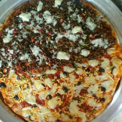  البيتزا بالجبنة 