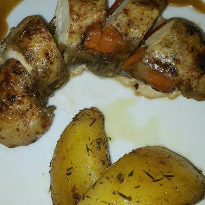  رول فراخ محشي خضار وجبنه 