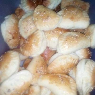  فطاير بالعجوه بالعجينه القطنيه 