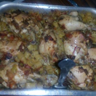  طاجن مكرونة بالفراخ 