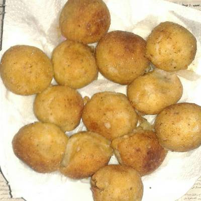  كرات البطاطس باللحمة المفرومة 