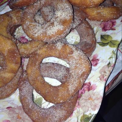  دوناتس بالسكر والقرفه 