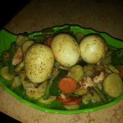  # اكلات للعشاء بيض محمر مع الخضار 