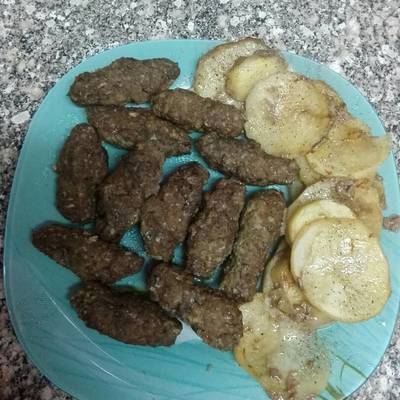  كفتة وبطاطس فى الفرن 