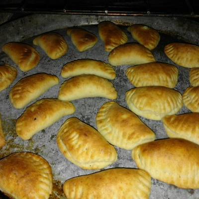  فطاير بالجبنة 