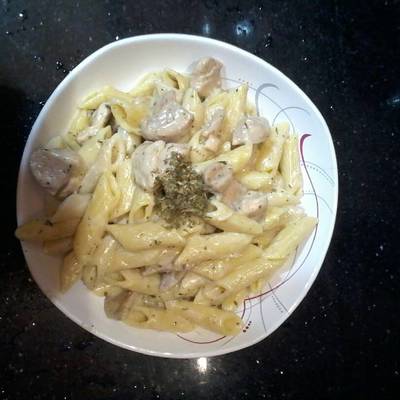  مكرونة بالصوص الأبيض 