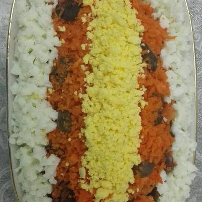  سلطة جزر بالزيتون والبيض المسلوق 