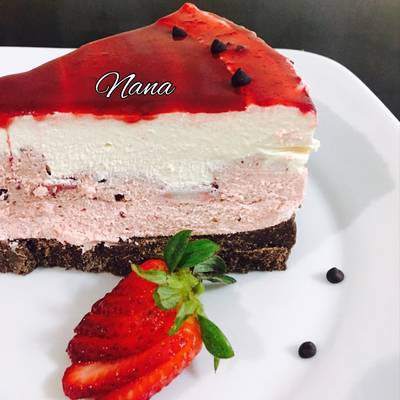  تورتة آيس كريم بالفواكة المفرزة 