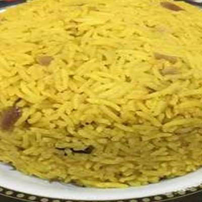  أرز أصفر بالزبيب 