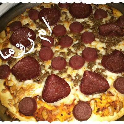  بيتزا عشاق اللحم