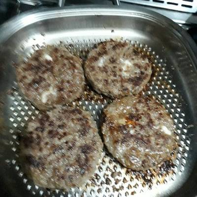  برجر محشى موزاريلا 