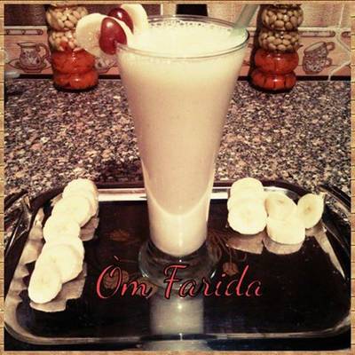  عمل عصير الموز باللبن 