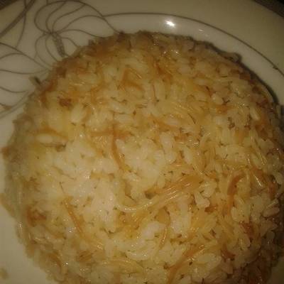  عمل الارز بالشعريه 