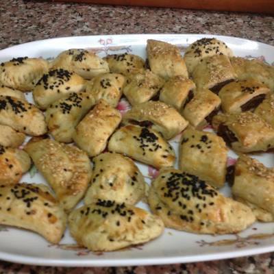  طريقة عمل فطيره بالعجوه 