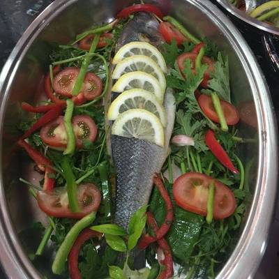  سمك بالطماطم فى الفرن 