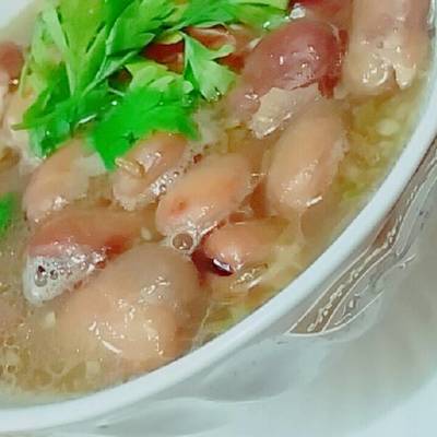  شوربه الفول النابت 