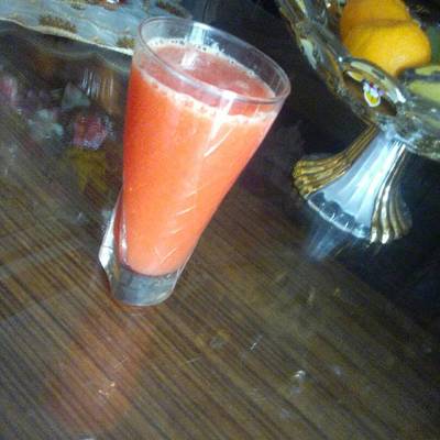  عصير يوسفي بالجزر والشمندر(البنجر) 