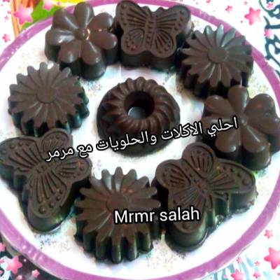  قوالب الشيكولاتة المحشيه