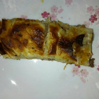  جلاش باللحمه المفروم والفلفل الاخضر 