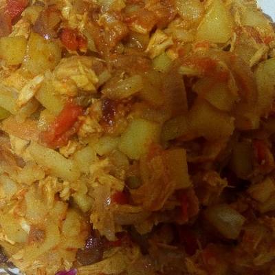  بطاطس بالدجاج والسجق 