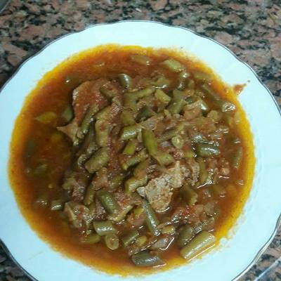  فاصوليا خضرا باللحمة 