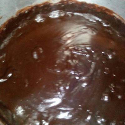  كريمة الشوكولاتة السهلة 