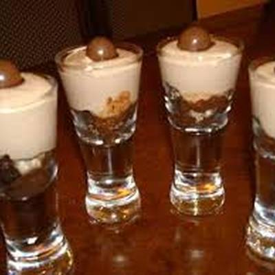  حلى الكورن فليكس بالزبادى والموز 