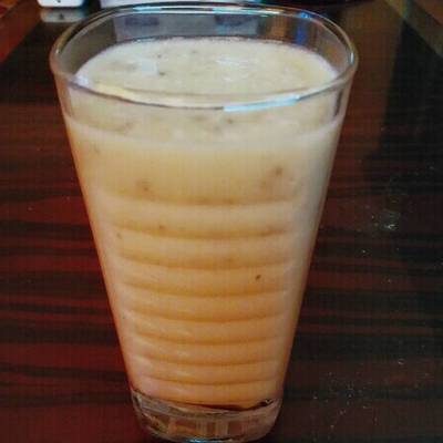  عصير موز باللبن 