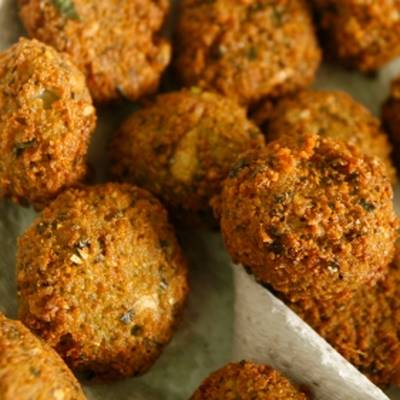  طريقة عمل فلافل او طعميّة 