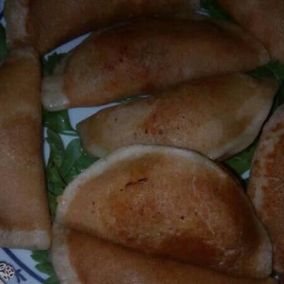  قطايف حادقه بالجبنه الرومي في الفرن 