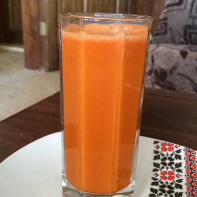  عصير الجزر طازج 