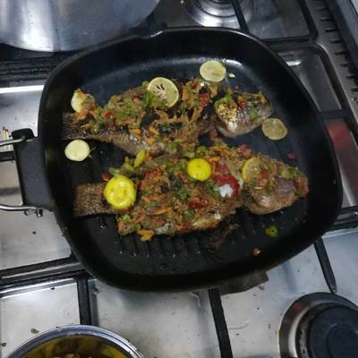  سمك مشوي 