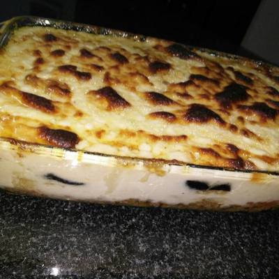  مسقعه باللحمه المفرومة والبشاميل 