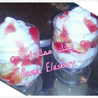  حلى البسكويت بالكريمة والفواكه 