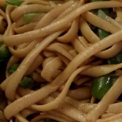  الفيتوشيني بالخضار و المشروم 