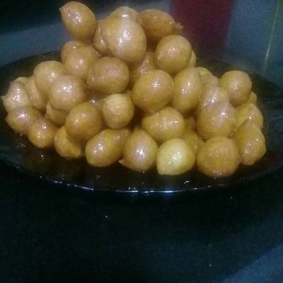  لقمه القاضي او الزلابيه 