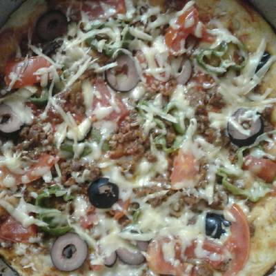  البيتزا الخطيرة بعجينة العشر دقايق 